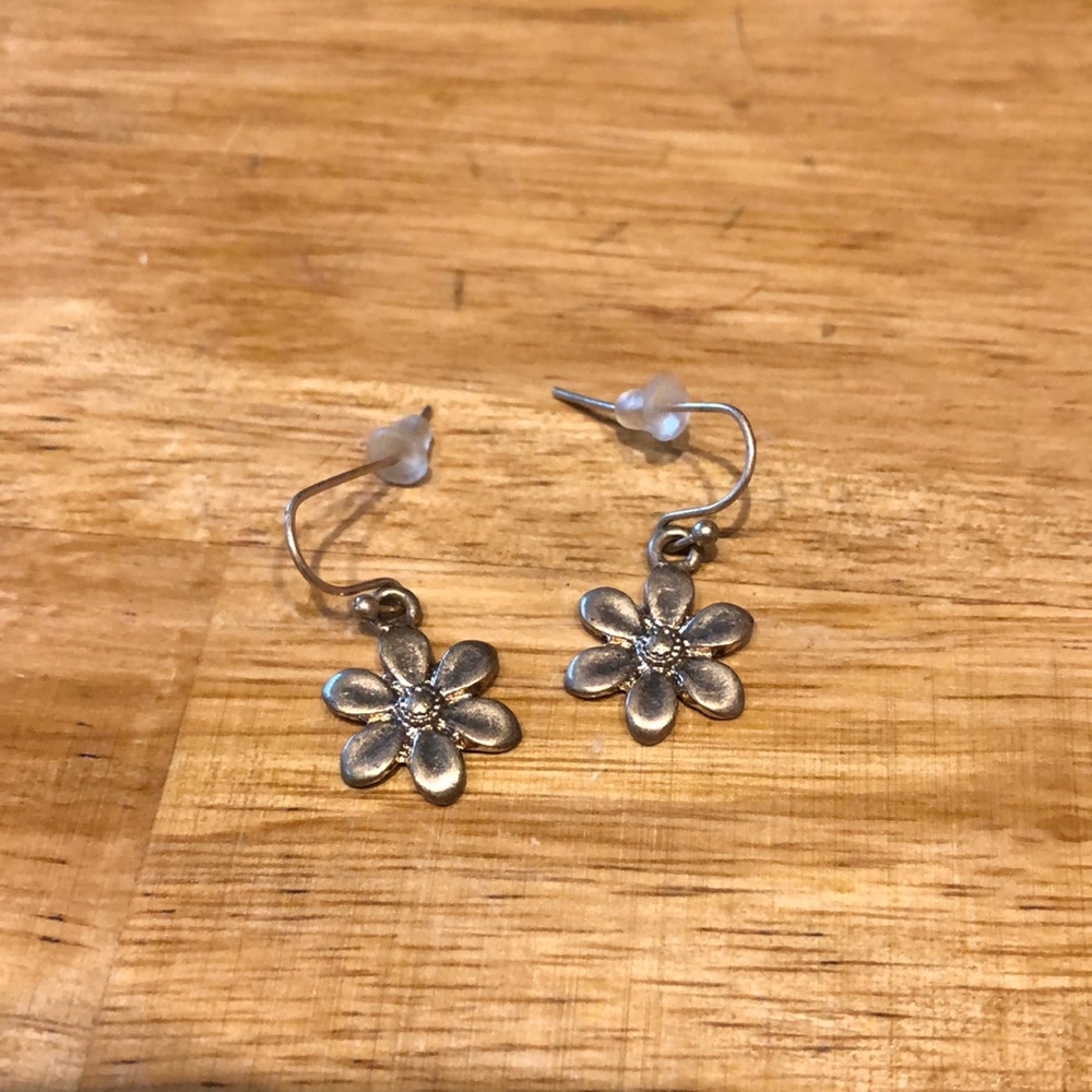 Dangly Flower Earrings